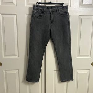 P15- Urban Star Estilo Premium Apparel Straight Gray Denim Jeans Size 36x30